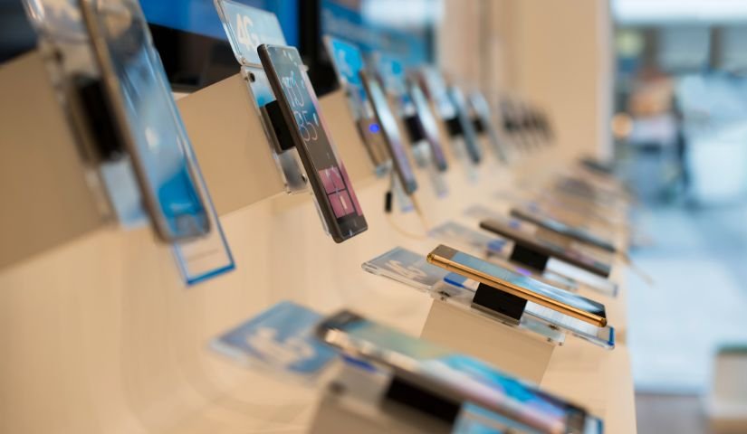 Smartphone manufacturers