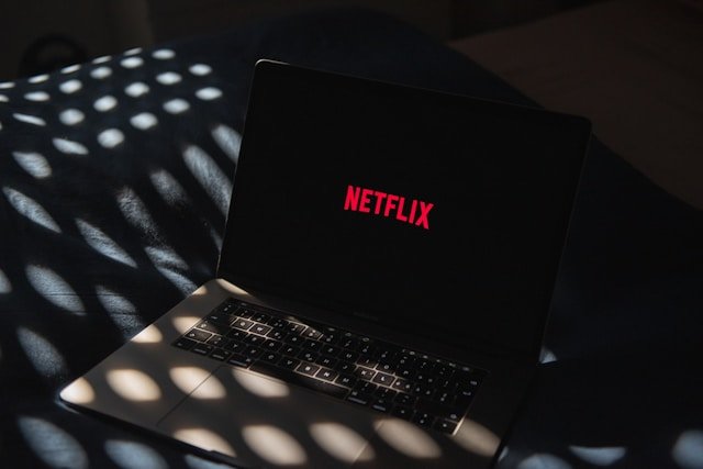 SC Takes Note of Obscenity Plea, Issues Notice to OTT Platforms